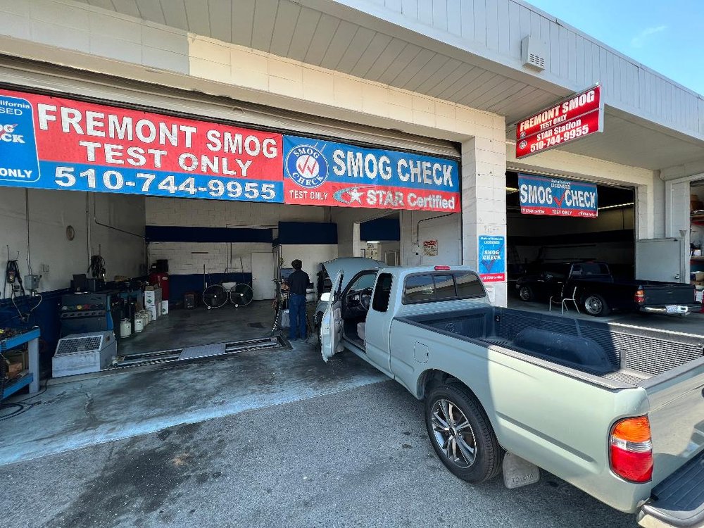 Street View Image of Autoshop