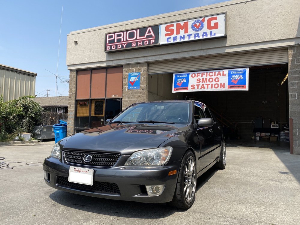 Street View Image of Autoshop